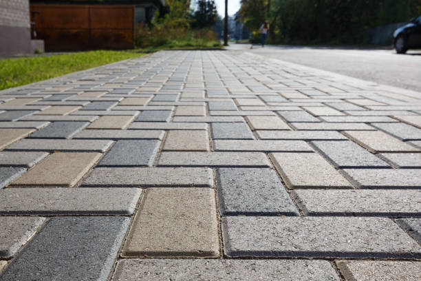 Best Driveway Paving Near Me  in Creve Coeur, IL