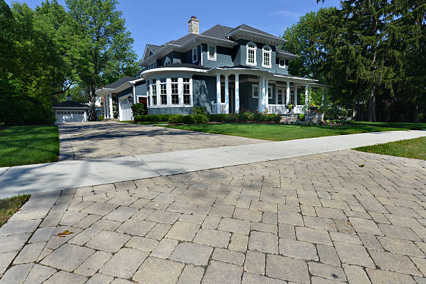 Permeable Paver Driveway in Creve Coeur, IL